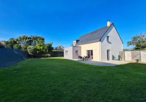 L'Exploratrice - Port Blanc