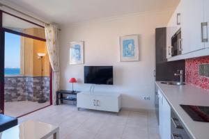 Stunning Marina view apartment