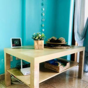 Shanti, La Casa Azul