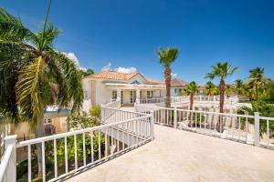 Exclusive Punta Cana Resort and Club Pool Villas