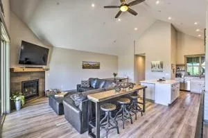 3 Mi to Granby Ranch Townhome with Balcony and Views - Parshall