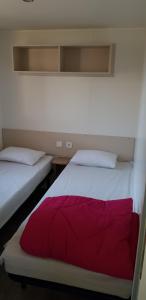 Campings Les mobilhomes helvetiques 4 etoiles Mar Estang Canet en Roussillon : photos des chambres