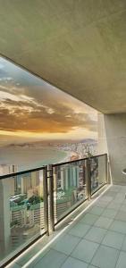 Beautiful Apartment near Beach with Panoramic Sea-view