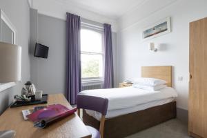 Standard Single Room room in The Torbay Hotel