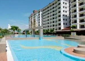 Bukit merah lake town resort suria service apartment - Simpang Ampat Semanggol