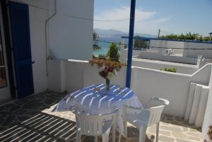 Plaza Studios Naxos Greece