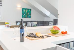 TopDeck Exclusive Apartment