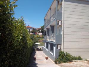 Milos Apartments Halkidiki Greece