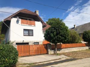 Balatoni Family House