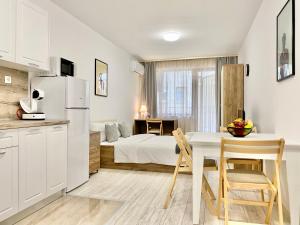 Cozy Studio next to State Opera with Work Space - 4hvězdičkové hotely ve městě Stara Zagora