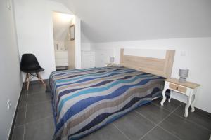 T1 Alvor Centre Paddys I