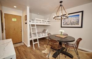 St Anton Wooded View 1-Bedroom Condos with Complimentary Hot Drinks