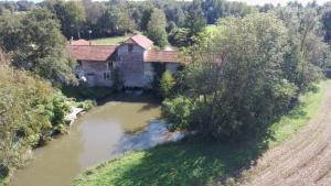 Maisons d'hotes Le Moulin de Chamambard : photos des chambres