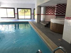 Appartements Brides-les-Bains family ski and spa appartment : photos des chambres