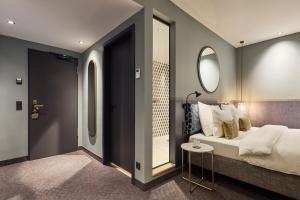 Superior Double Room - Free City Ticket room in Postboutique Hotel Wuppertal
