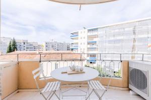 2Br 3 min from the center & the Croisette