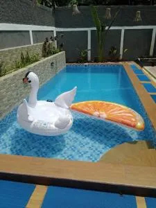 Villa Dhanty - Ciherangsating