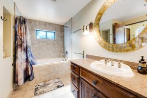 Terra Cotta Townhouse