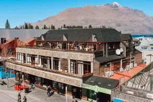 Adventure Queenstown Hostel - 格莱诺基