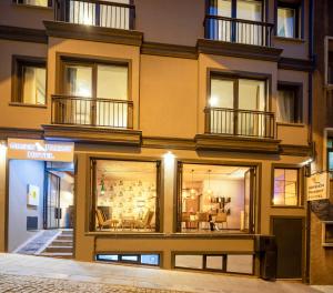 Green Parrot Hotel Istanbul