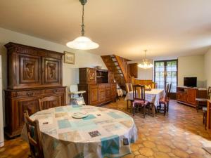 Maisons de vacances Gite Montignac, 4 pieces, 6 personnes - FR-1-616-83 : photos des chambres