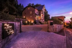 Les Terrasses des Falizes B&B - 莱斯河畔的汉恩