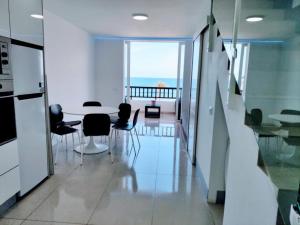 Parque Santiago II , renovated, ocean view, heated swimming pool !