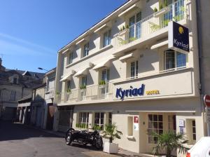 Hotels Kyriad Saumur Hyper Centre : photos des chambres