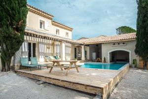 Maisons de vacances Villa tout confort avec piscine privee : photos des chambres