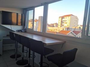 Appartements T2 Belle vue renove centre ville : photos des chambres