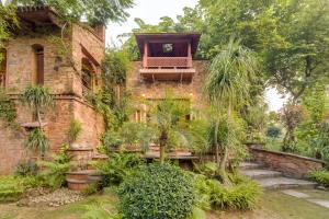 Hostie Chinar Haveli - Heritage home with Pool, Gurgaon