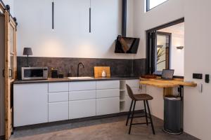 Papaya Beach Studios