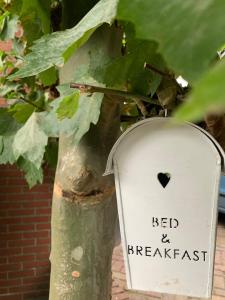 Bed & Breakfast "aan de banis"