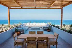 Topia Retreat- Sunset Suite - Todos los Santos