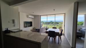 Apartamento moderno en Puerto Azul Club House