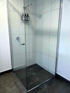 Botanic Racecourse Apartments