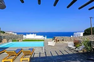 Cycladic Breeze Villa with Private Pool - Dhílos