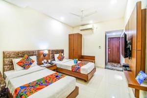 FabHotel Prime President