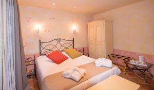 Hotels Castel 'Provence : photos des chambres