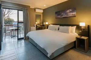 Upington Inn - 乌平通