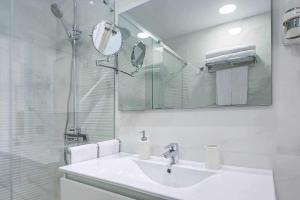 Two Dreams Luxury Villa