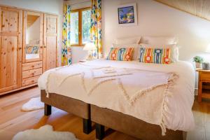 Chalets Chalet Les Roses Des Alpes - OVO Network : photos des chambres