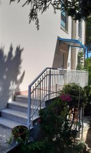 BeeLiving Room&Breakfast