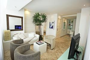 Rio Spot Homes D041A