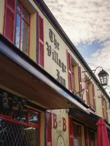 The Village Inn - 查尔斯敦