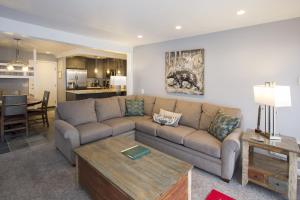 St Anton Street View Ski-In & Out 1-Bedroom Condo