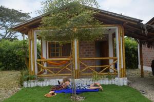 LA CASA MANGLAR Cabañas