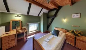 Hotel Stara Stajnia - Łaszków