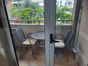MODERN APARTMENT - BUDVA center-parking