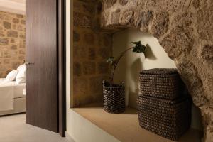 San Antonio Luxury Apartments, Medieval Town